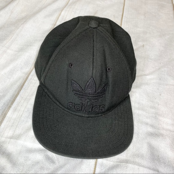 adidas Other - adidas Trefoil Logo Black Flat Brim Hat Cap